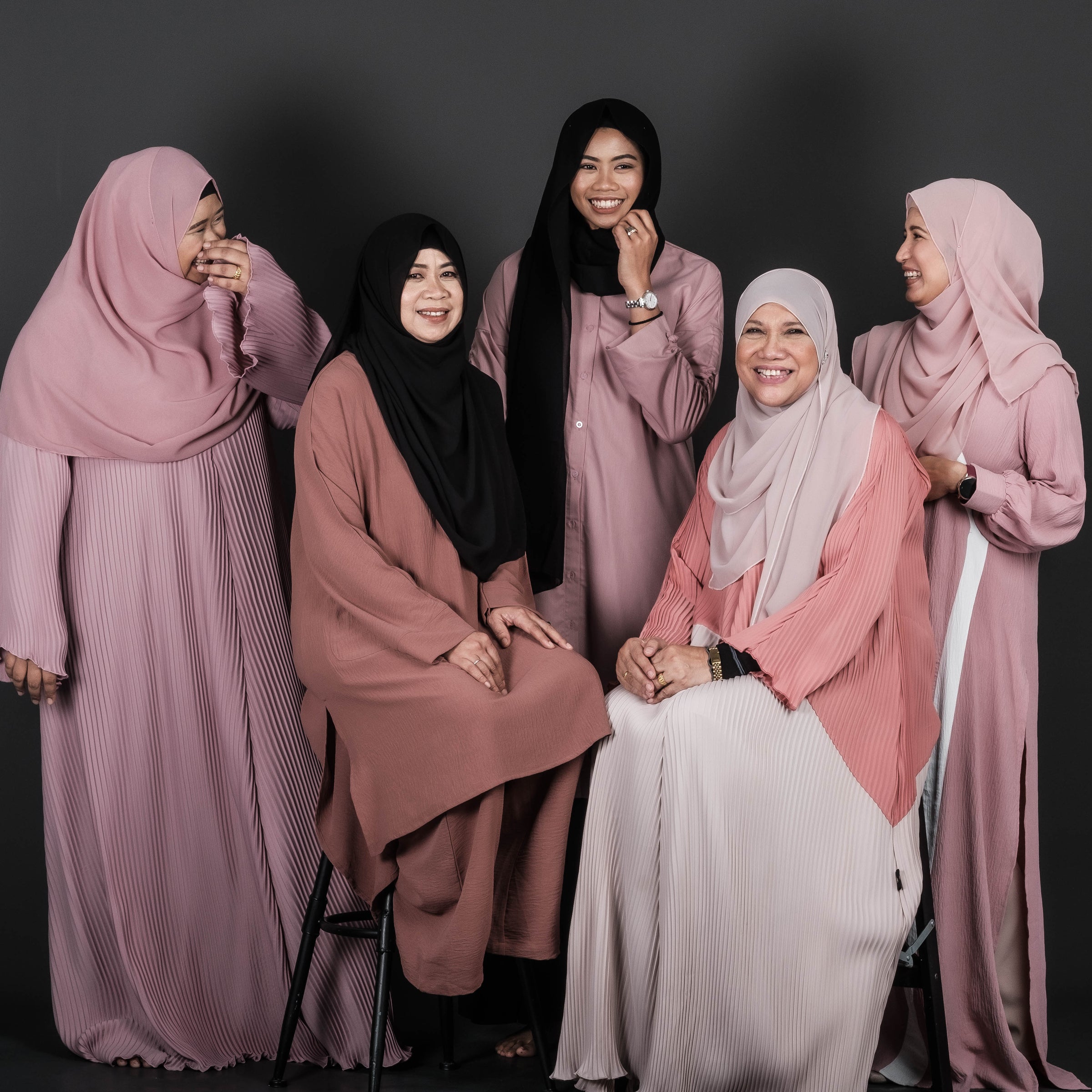 Pinktu Hatiku Collection