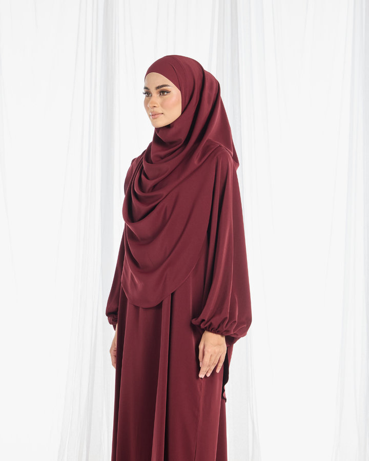 PO III : Warda Khimar Umrah Set in Maroon