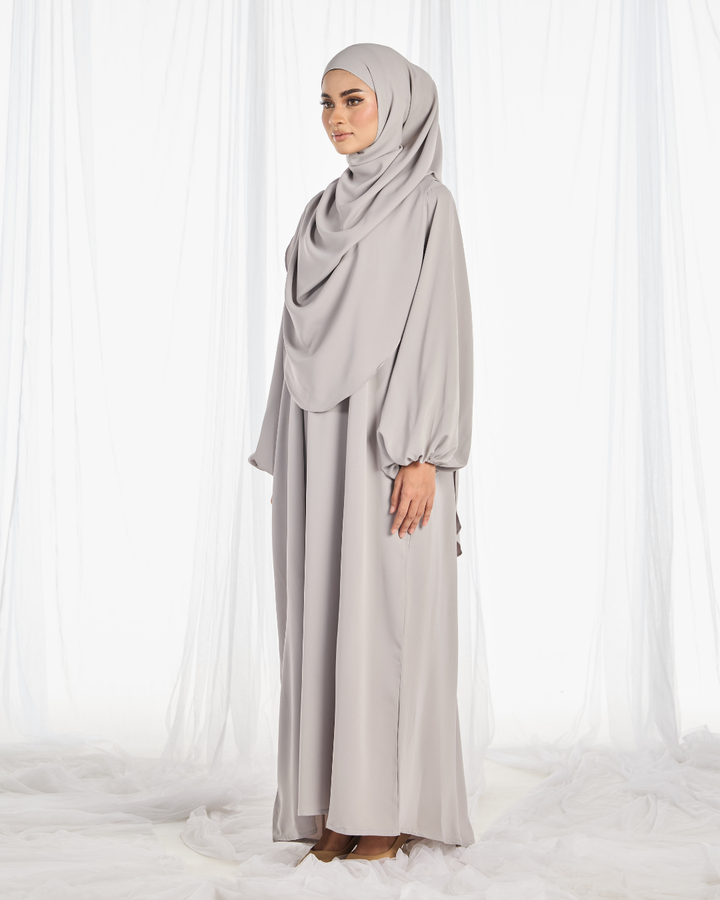 PO III : Warda Khimar Umrah Set in Silver