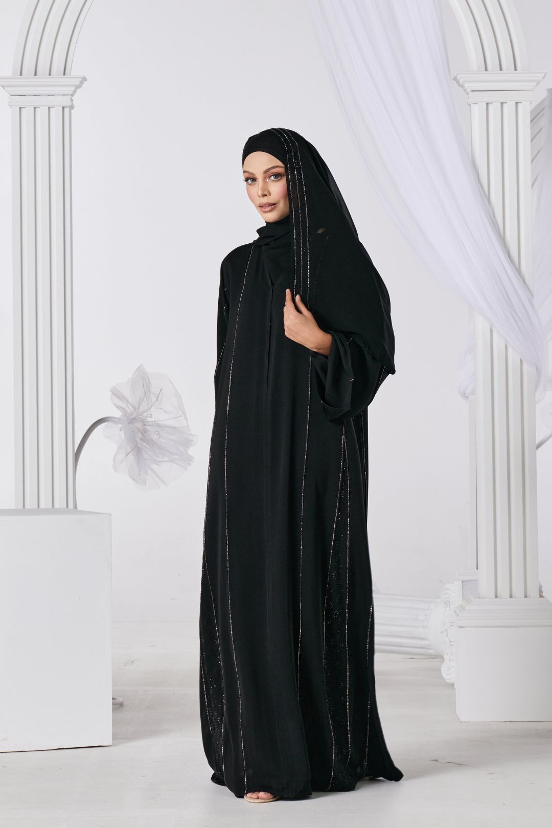 Najah Abaya in Black