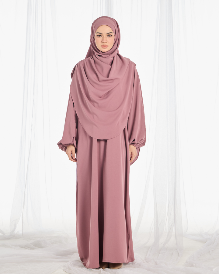 PO III : Warda Khimar Umrah Set in Dusty Rose