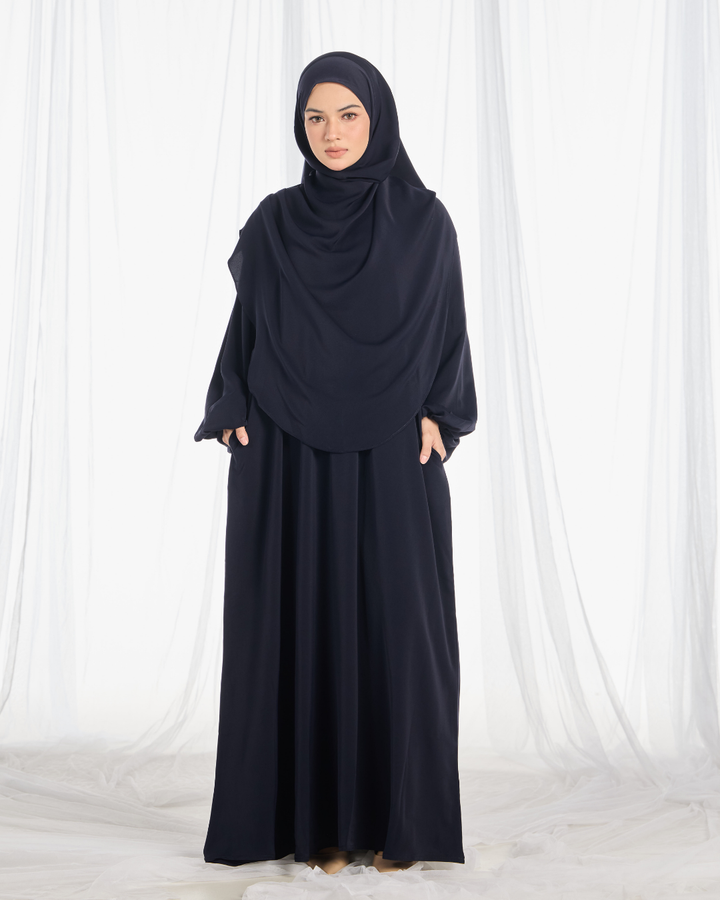 PO III : Warda Khimar Set in Navy