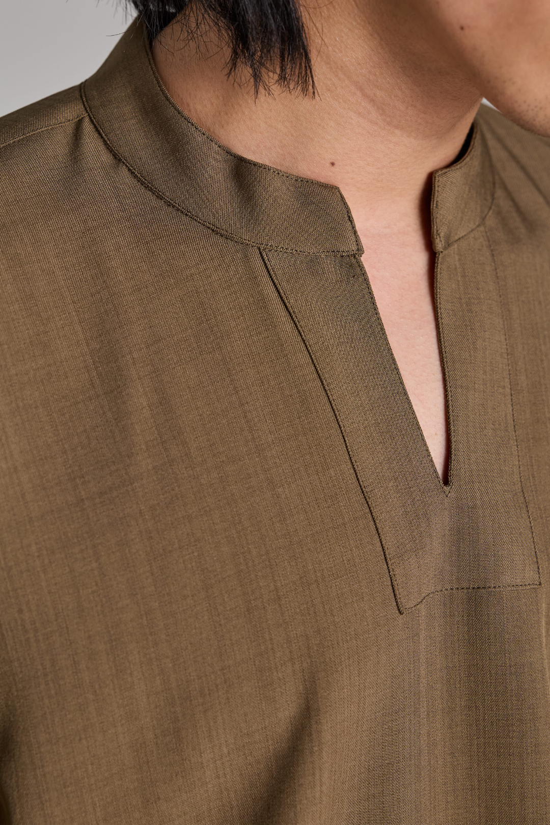 Tundra Shirt in Olive Mocha