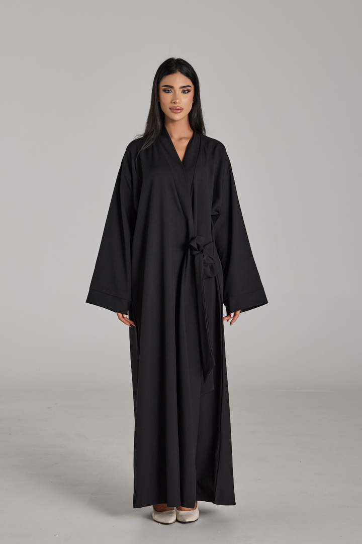 Taline Abaya in Black