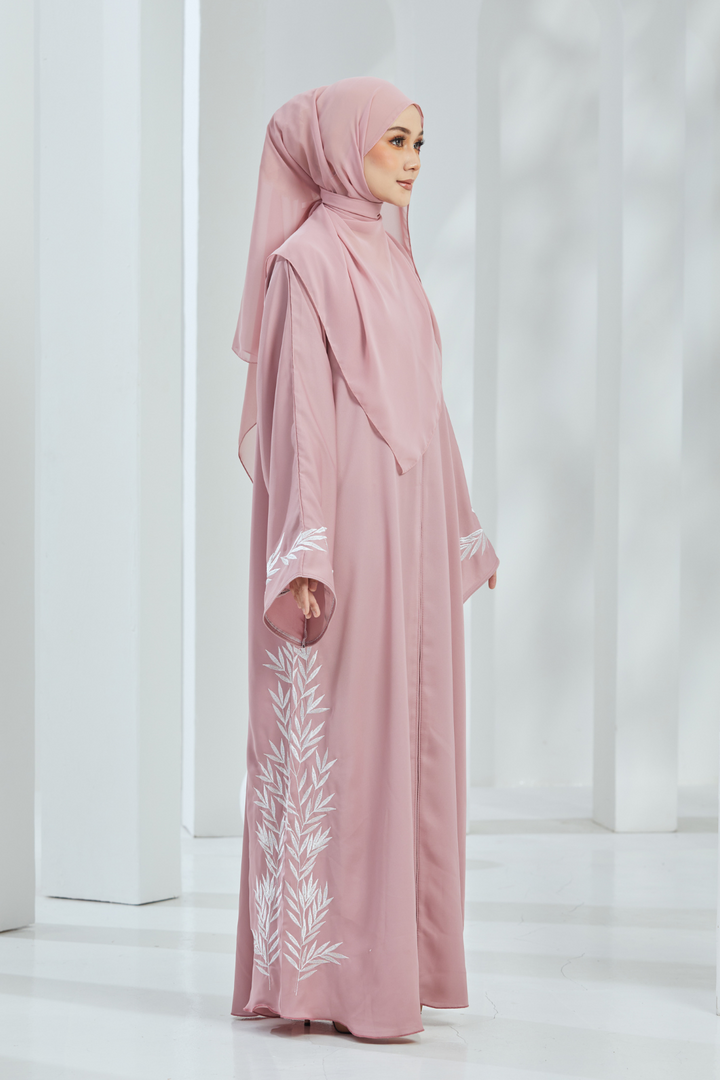 Wahida Abaya in Dusty Pink