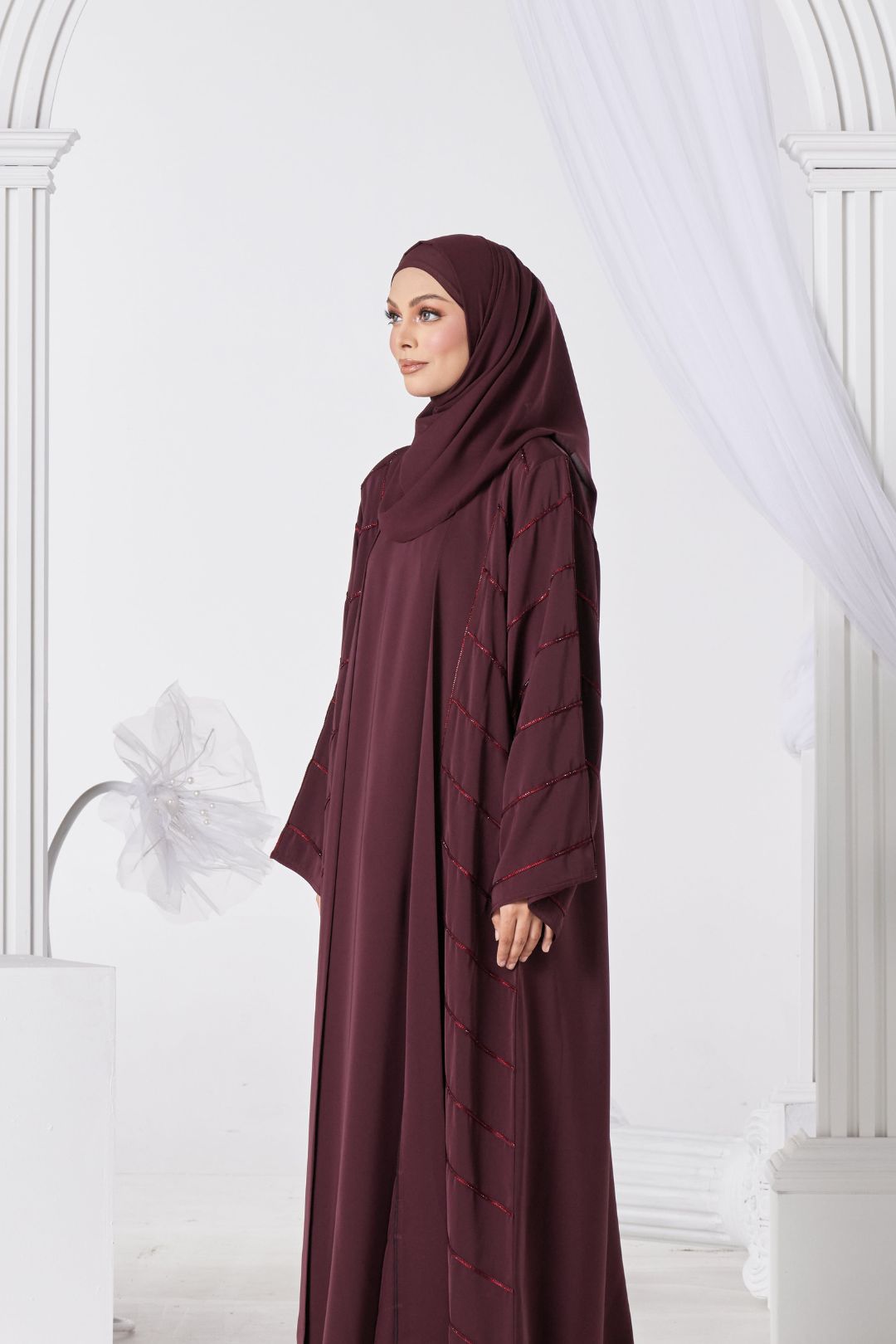 Afiyah Abaya in Maroon