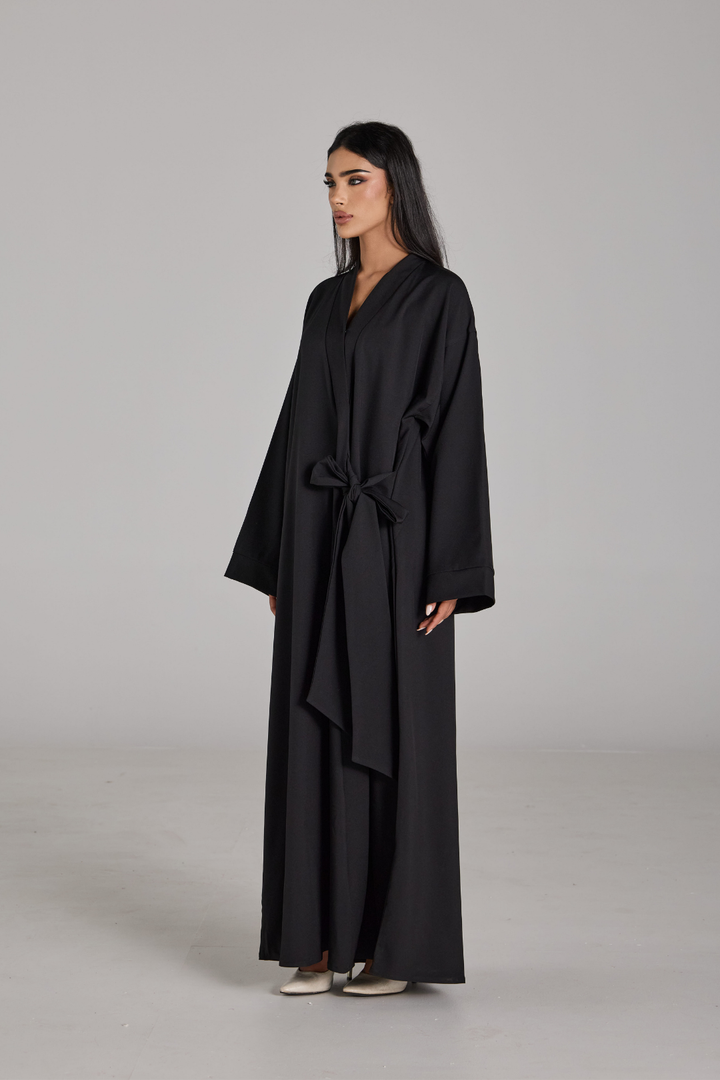 Taline Abaya in Black