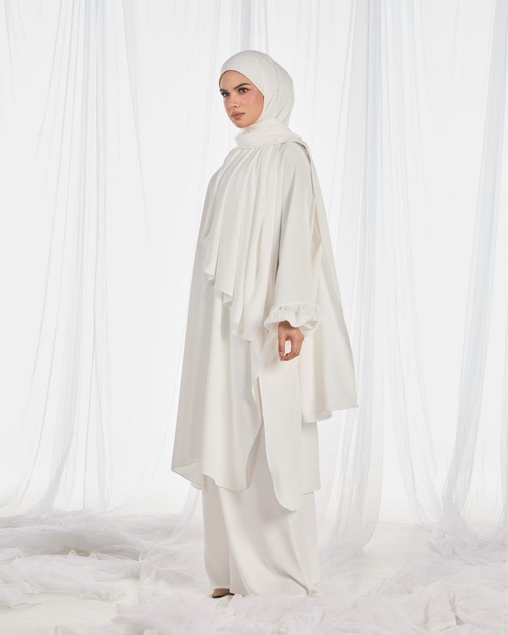 PO III : Hajar Pantsuit in White