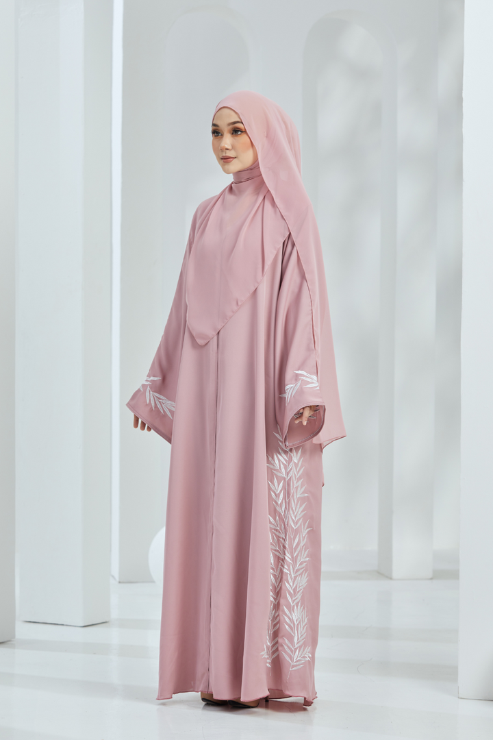 Wahida Abaya in Dusty Pink