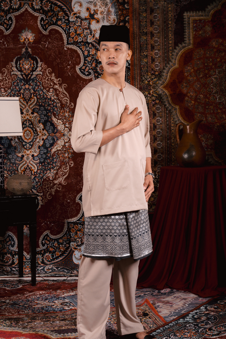 ARNA : Satria Baju Melayu in Beige