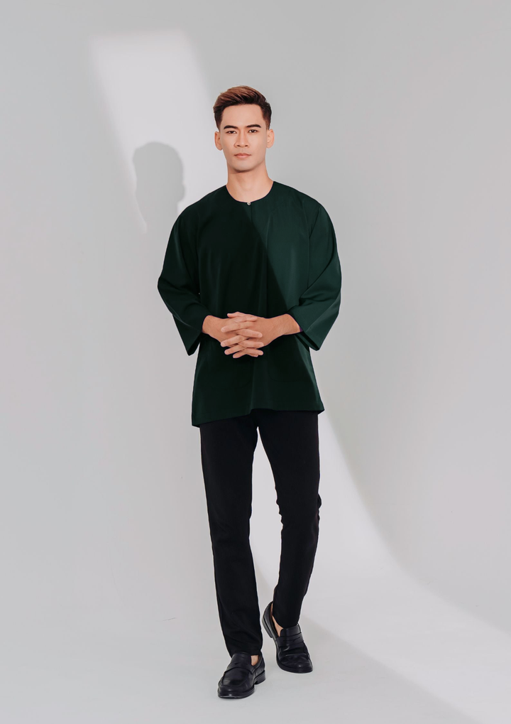 ARNA: Kurta 01 in Forest Green