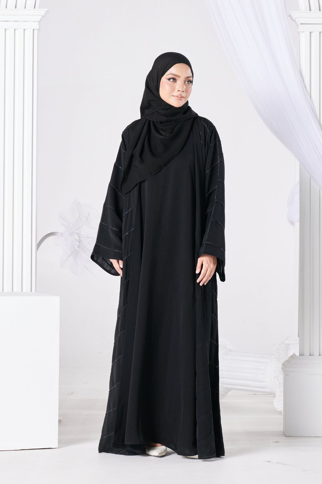 Afiyah Abaya in Black