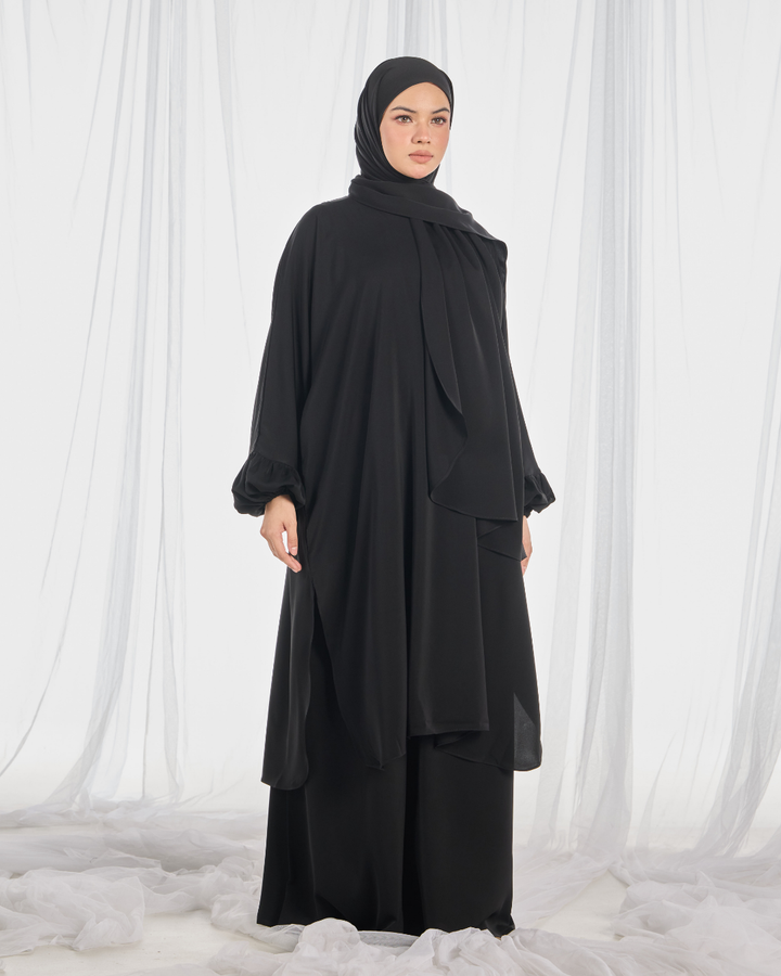 PO III : Hajar Pantsuit in Black