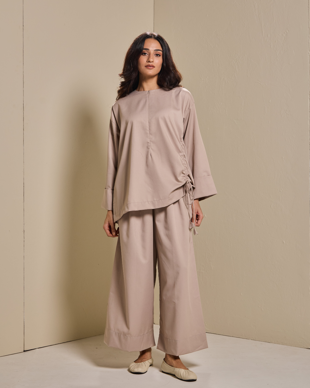 Ziyana Pants Set in Sand