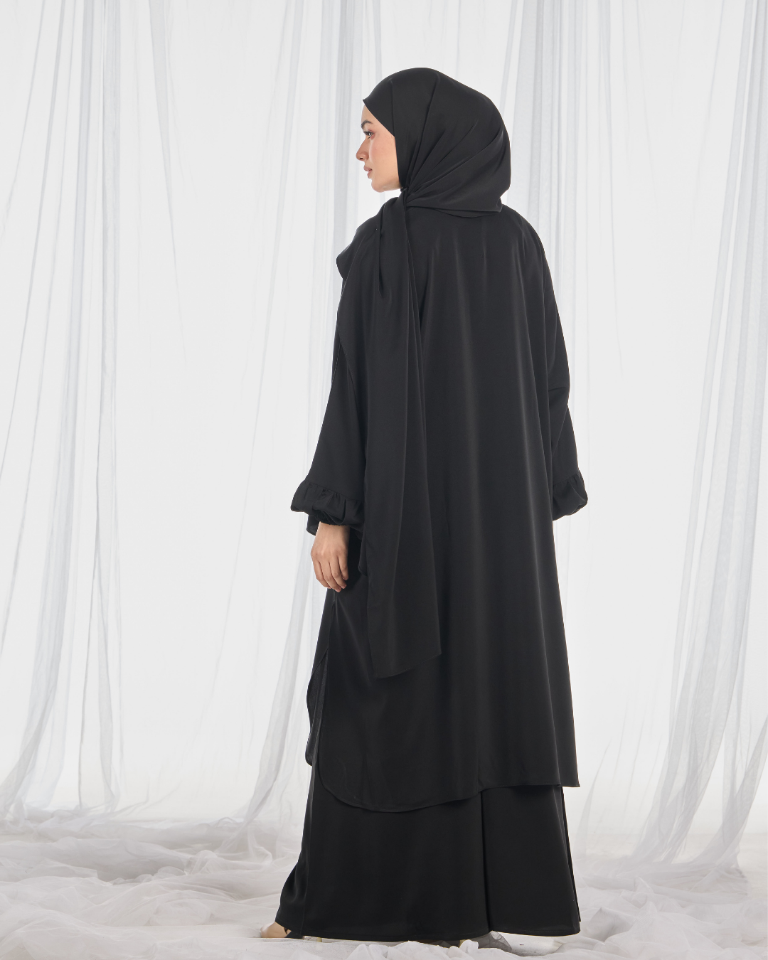 PO III : Hajar Pantsuit in Black