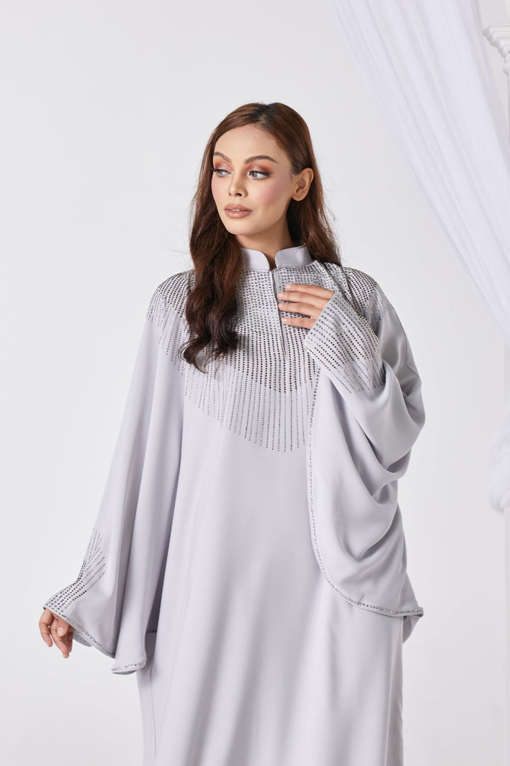 Dalila Abaya in Grey