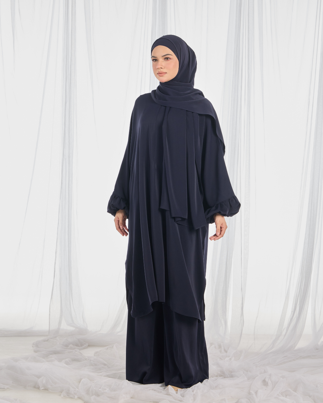 PO III : Hajar Pantsuit in Navy