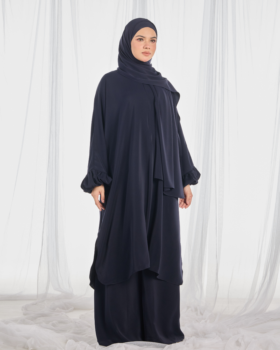 PO III : Hajar Pantsuit in Navy