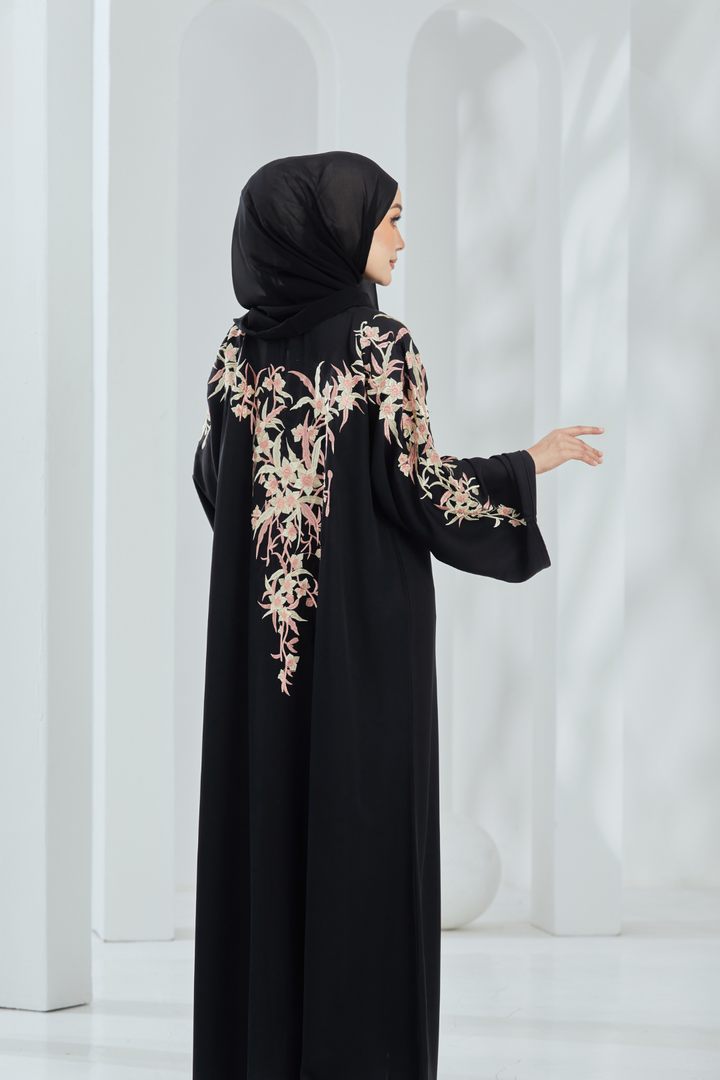 Safara Abaya in Black