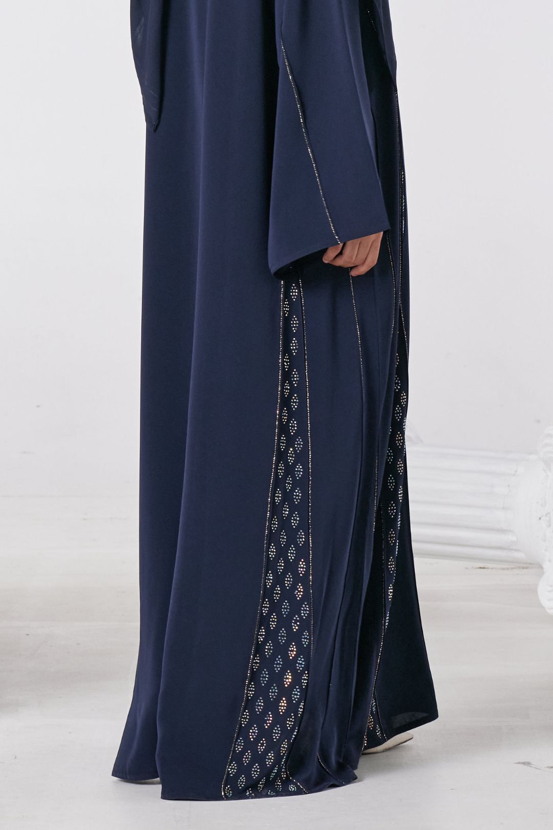 Najah Abaya in Navy Blue