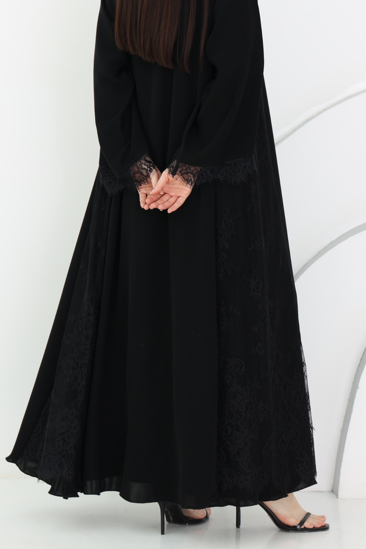 Preorder: Noire Abaya