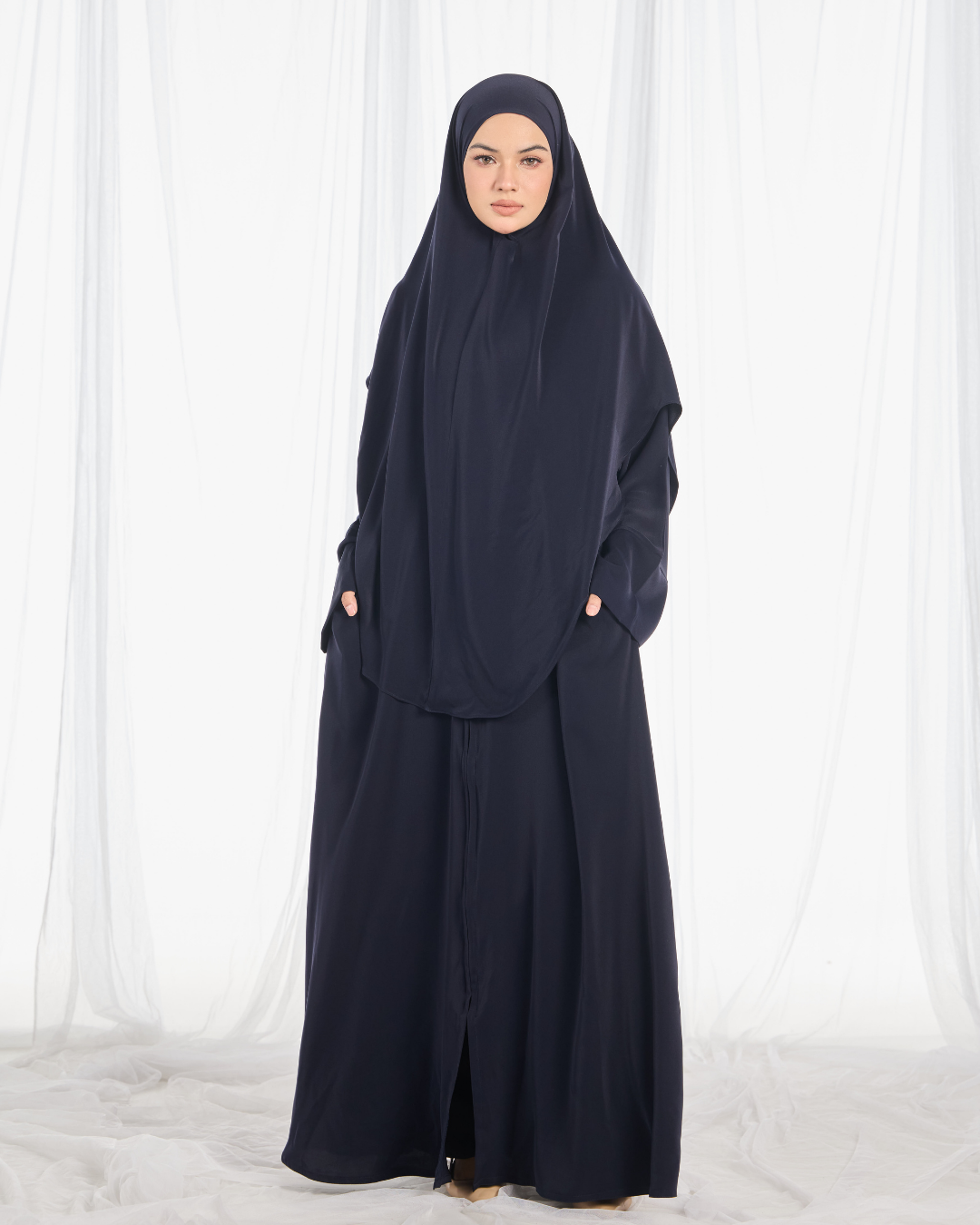 PO II : Safa Khimar Umrah Set in Navy