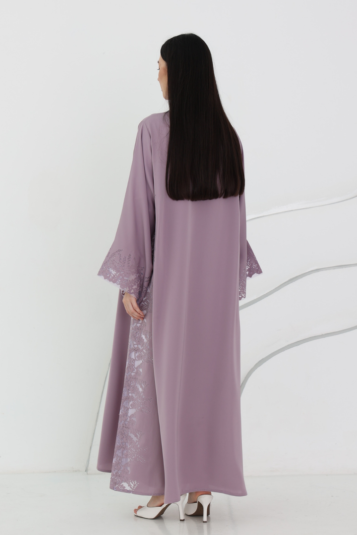 Preorder: Reve Abaya in Lavender