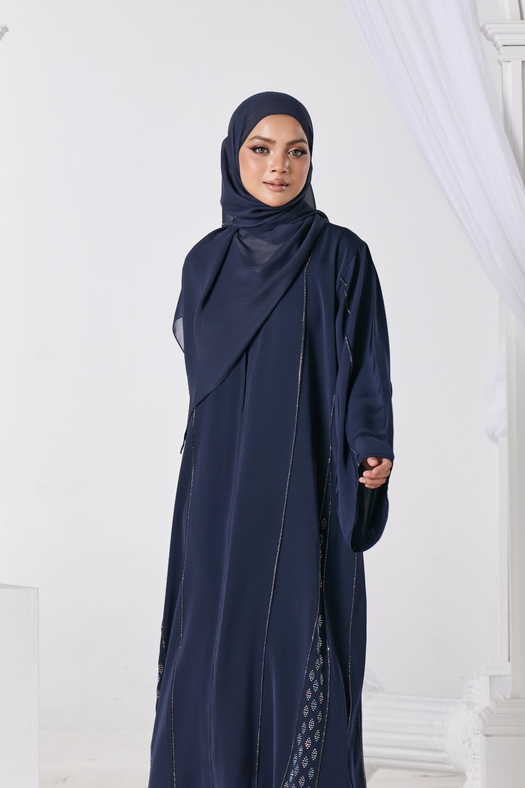 Najah Abaya in Navy Blue