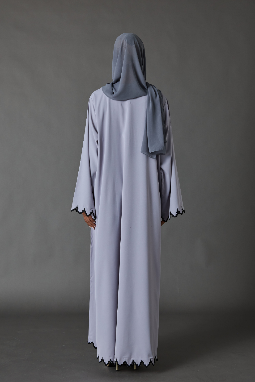 PO : Elysia Abaya in Grey