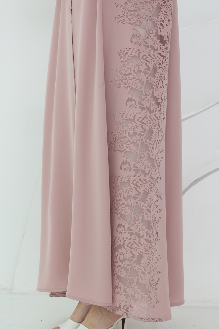 Preorder: Reve Abaya in Dusty Pink