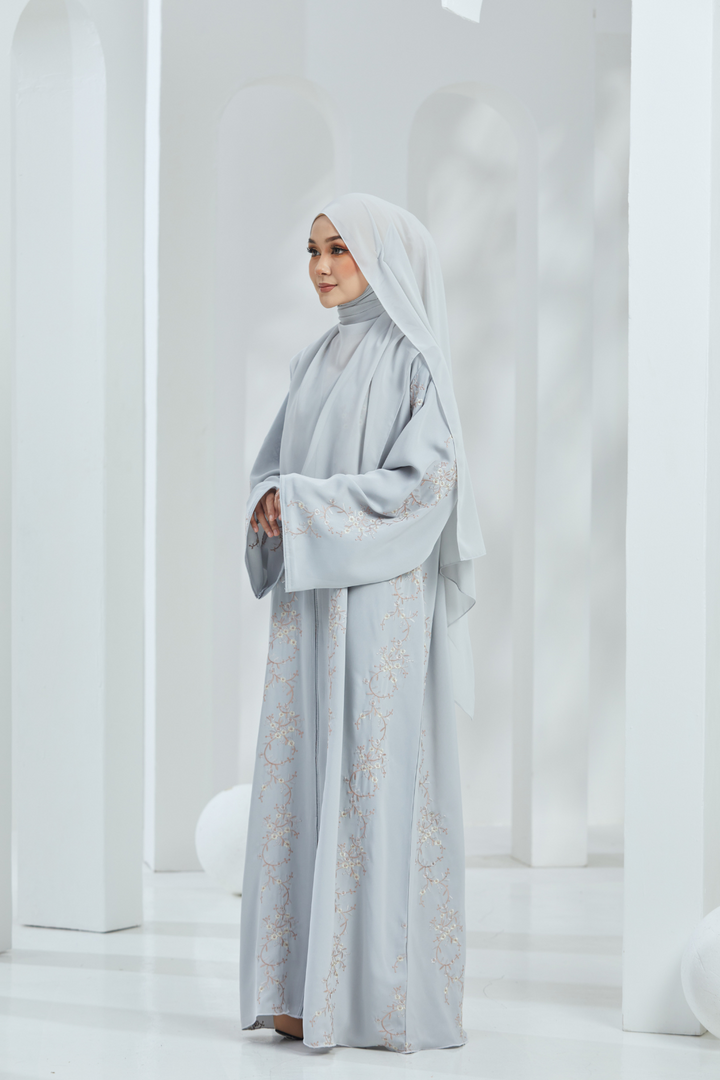 Luna Abaya in Grey