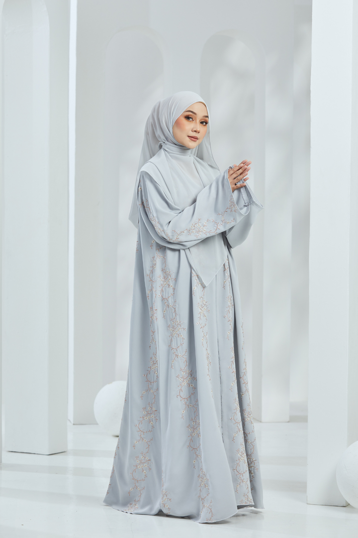 Luna Abaya in Grey