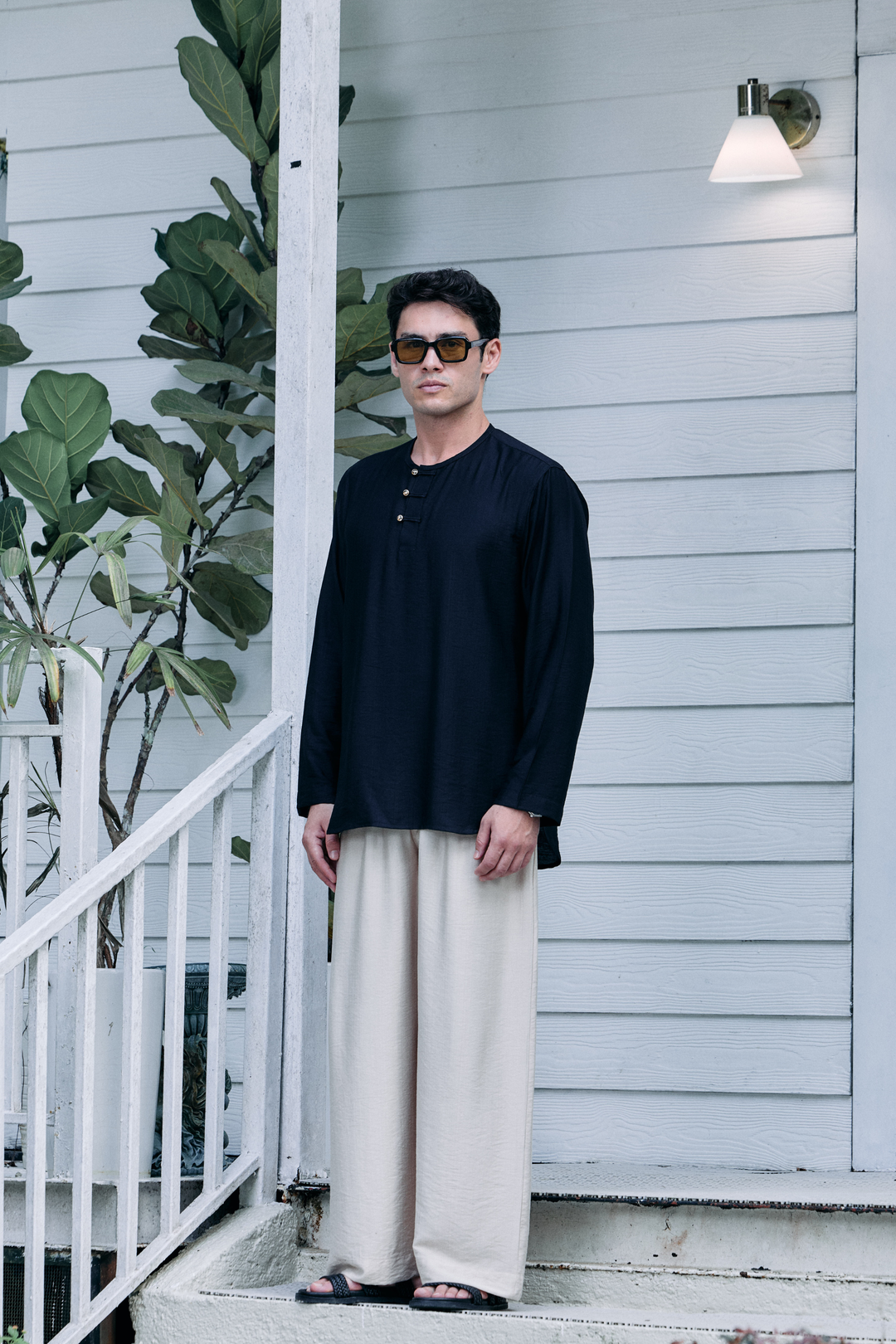 Terra Linen Top in Black