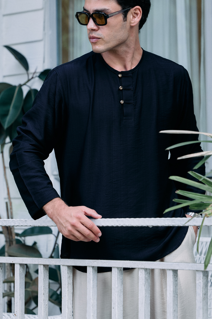 Terra Linen Top in Black