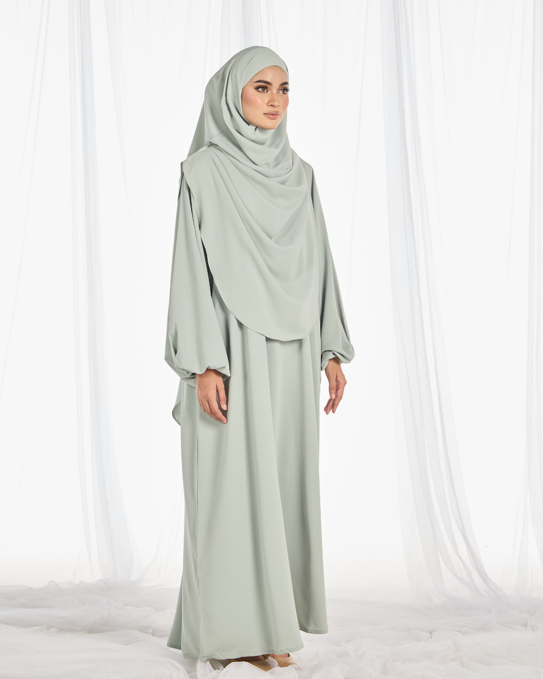 PO III : Warda Khimar Umrah Set in Mint