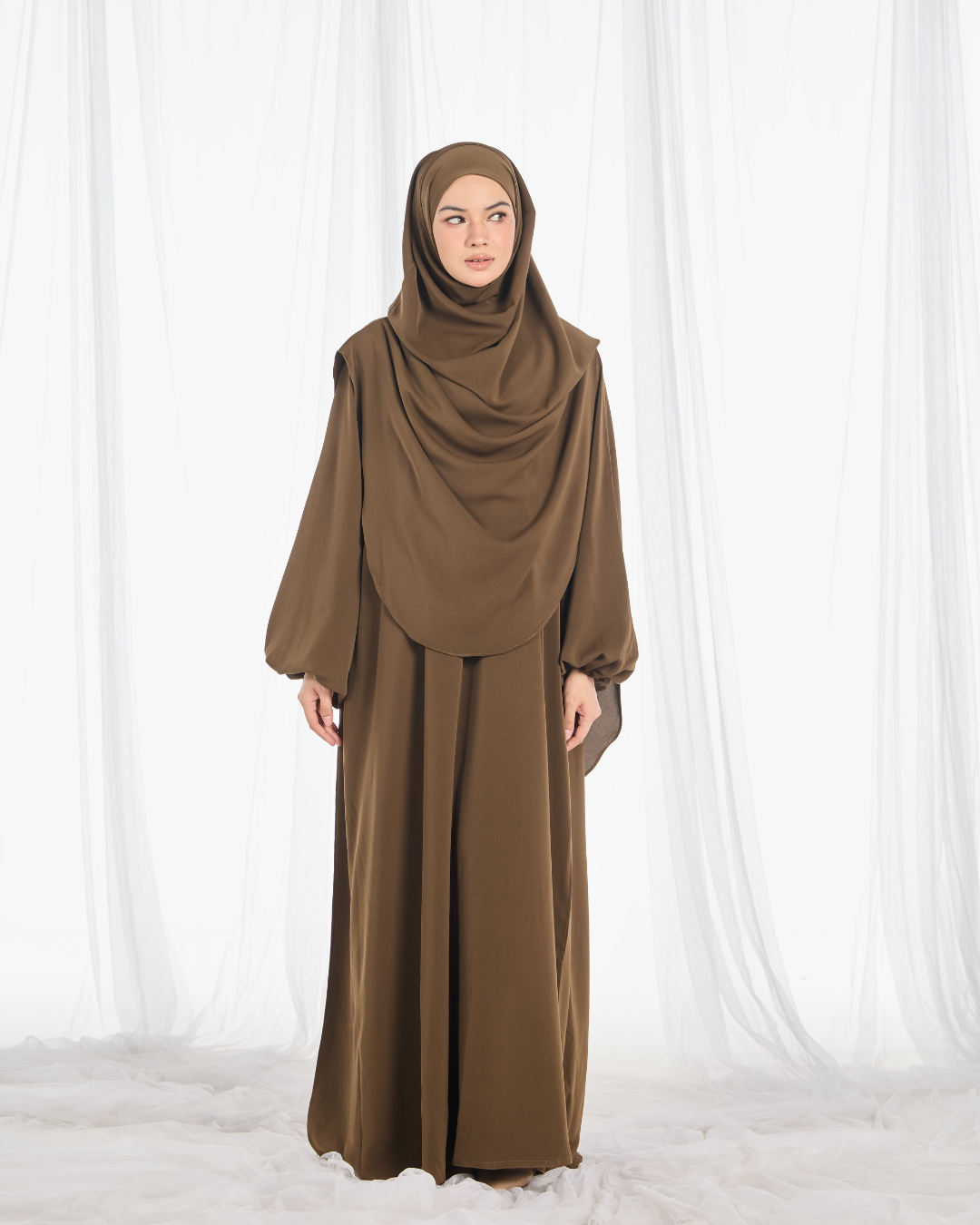 PO III : Warda Khimar Umrah Set in Olive