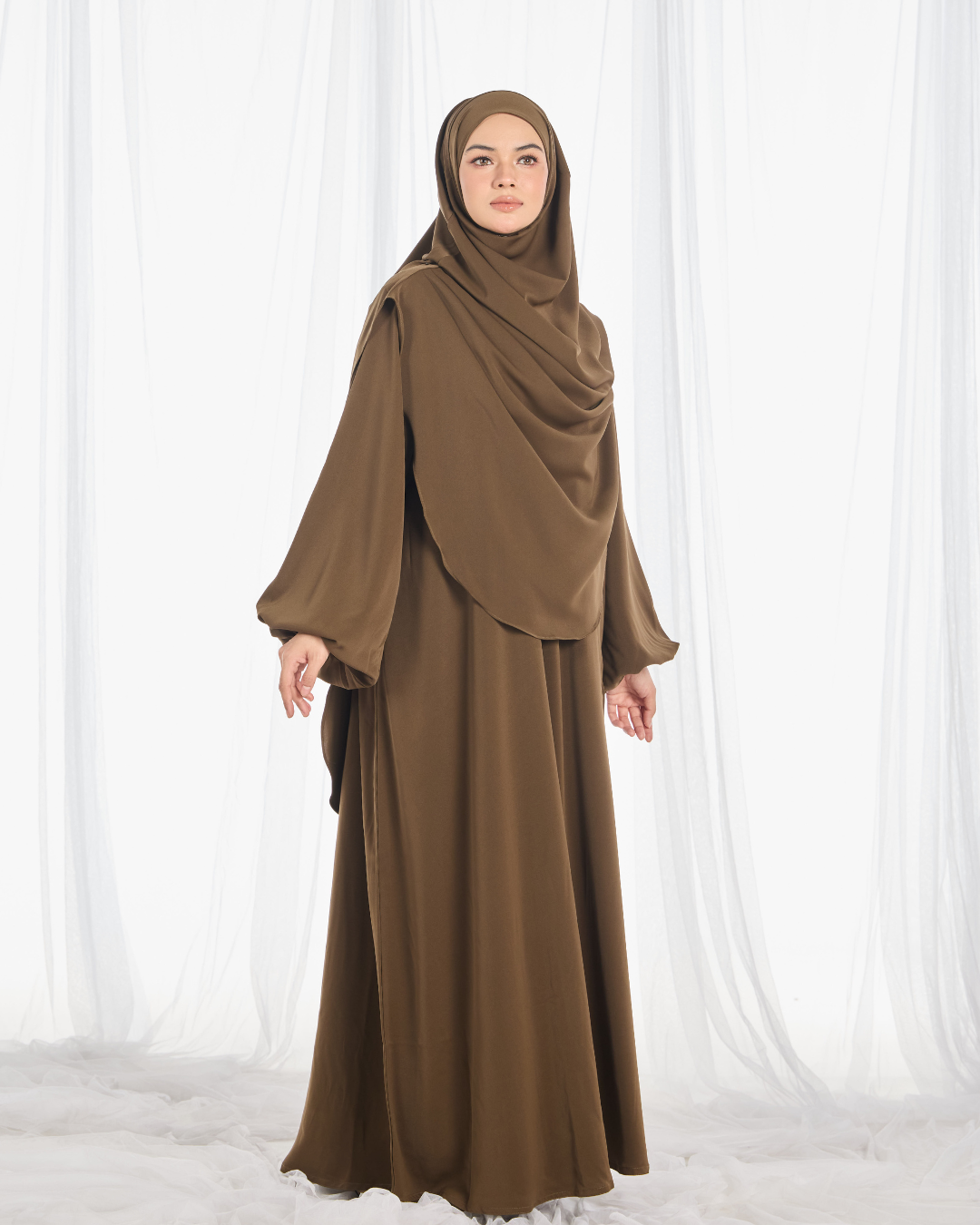 PO III : Warda Khimar Umrah Set in Olive
