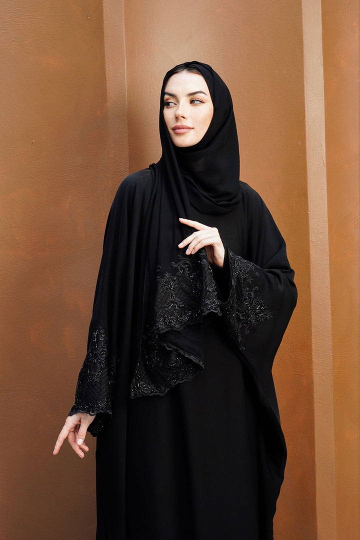 Bushra Abaya