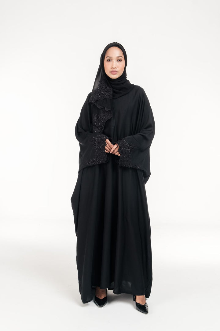 Bushra Abaya