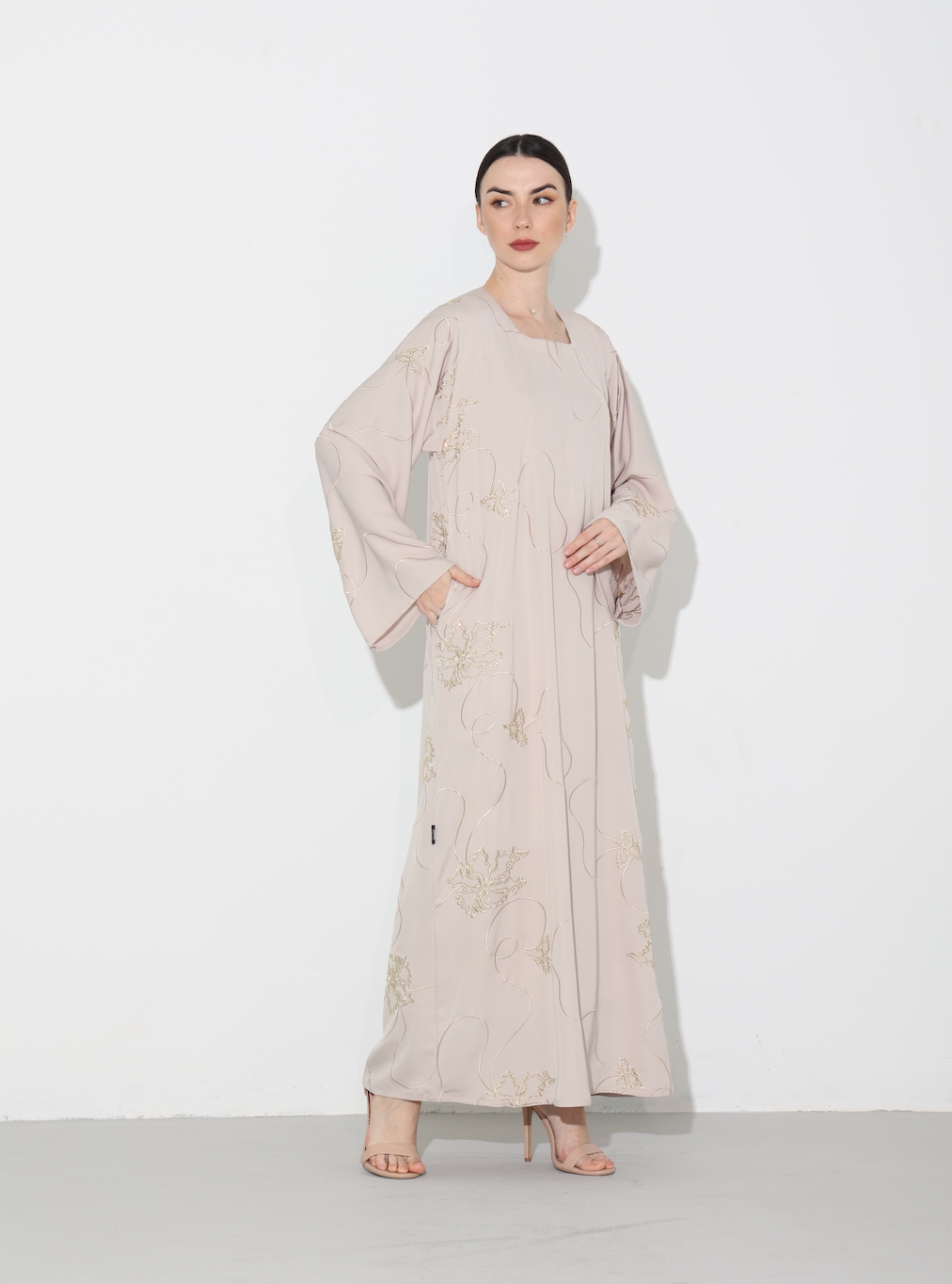 Musheera Abaya in Beige