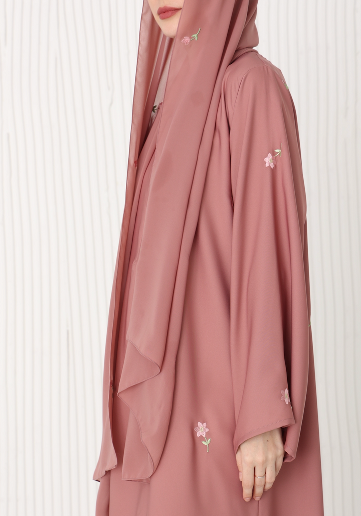 Baheera Abaya in Sweet Pink