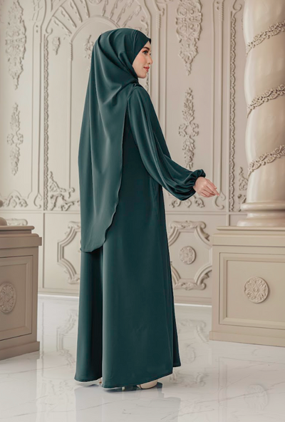 Batch IV : Warda Khimar Set in Forest Green