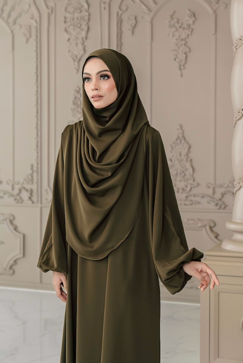 Warda Khimar Umrah Set in Olive