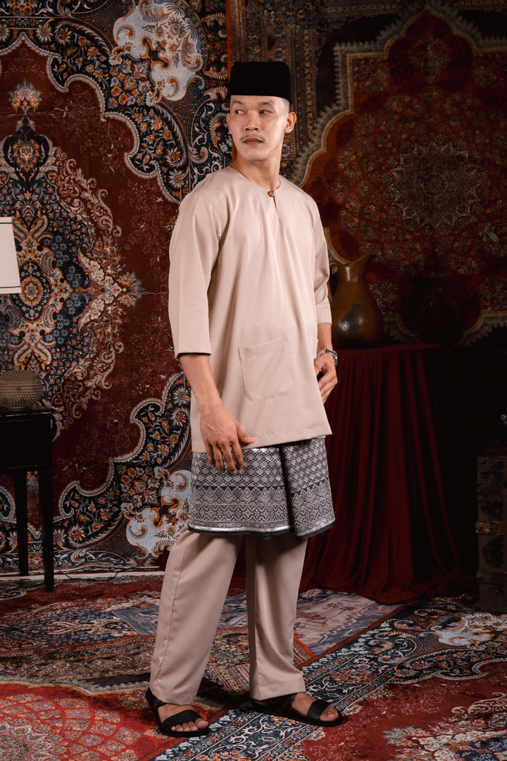 ARNA : Satria Baju Melayu in Beige