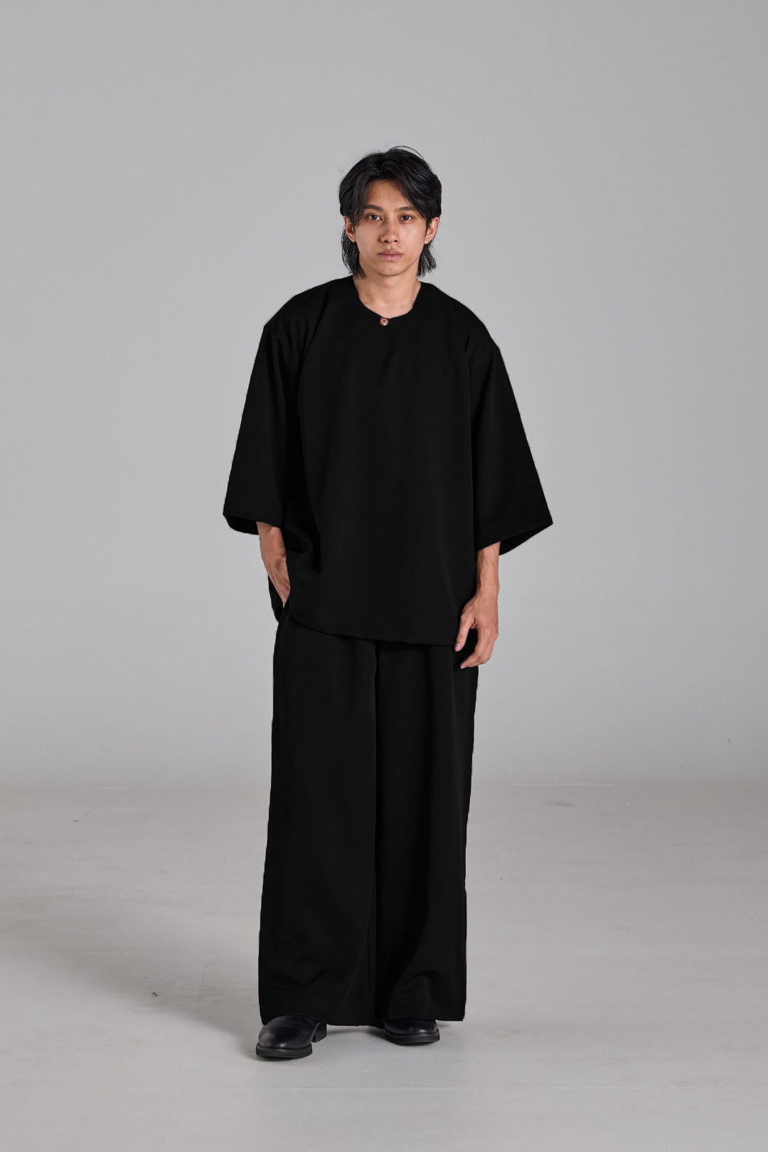 Bentara Baju Melayu in Black