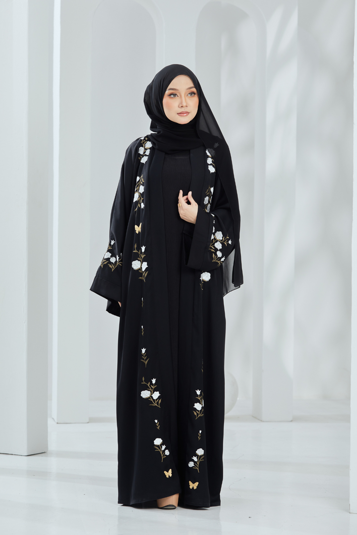 Naura Abaya
