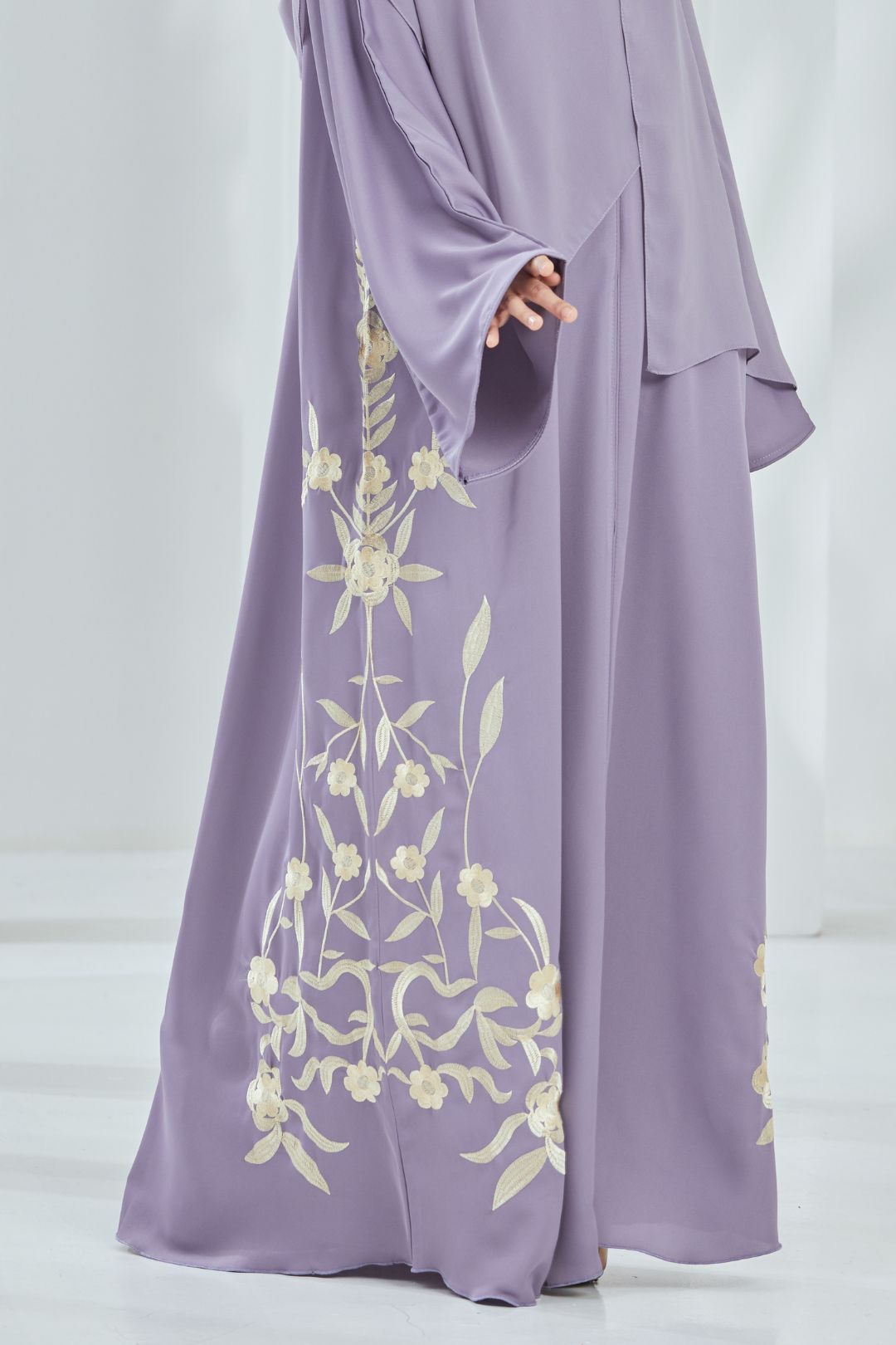 Elfira Abaya in Lilac